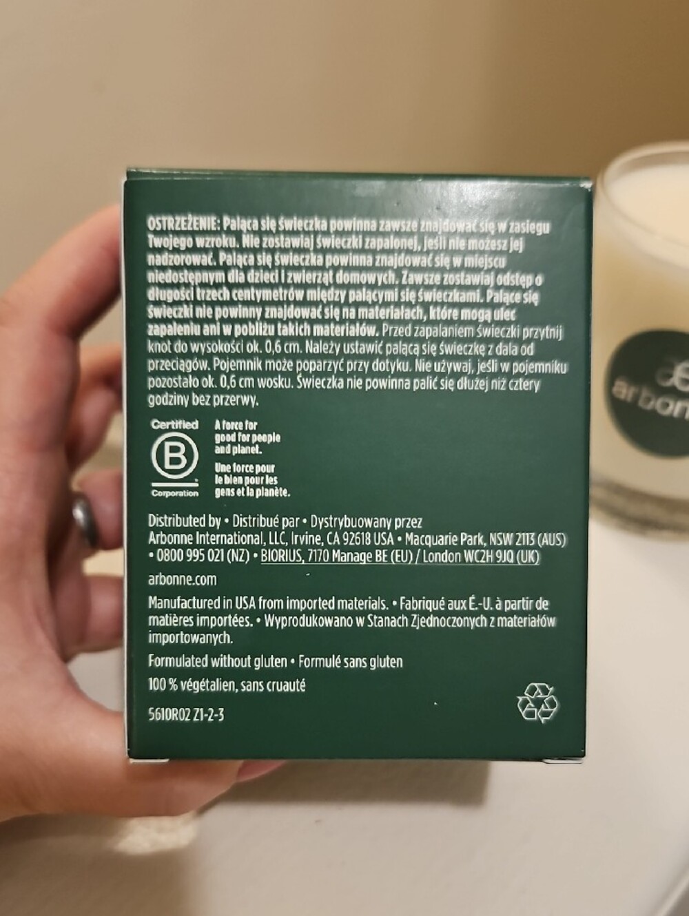 Arbonne Waterlily Woods Candle - Cream & Forest Green - Picture 6 of 7